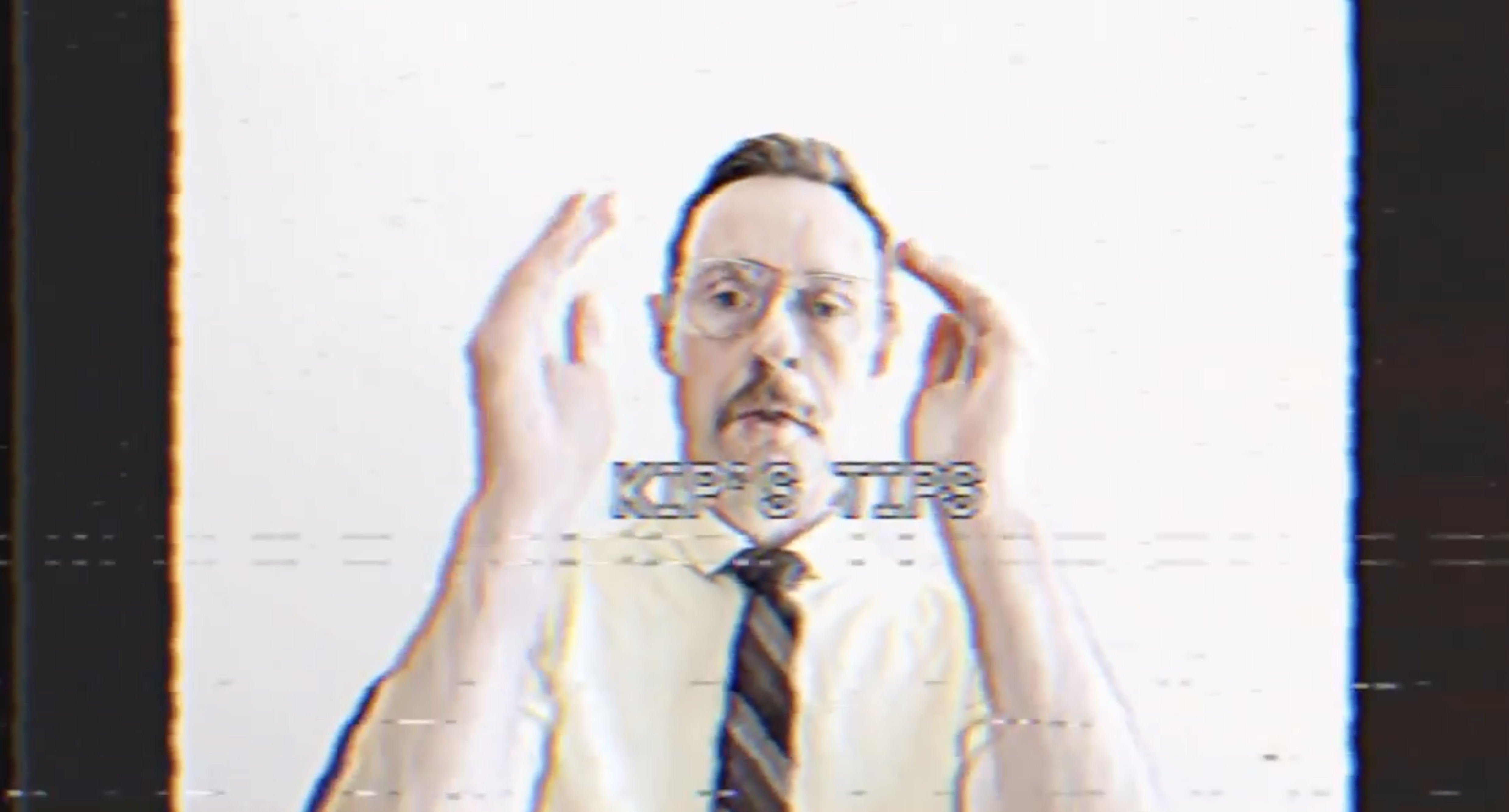 Aaron Ruell – Creators Are Us